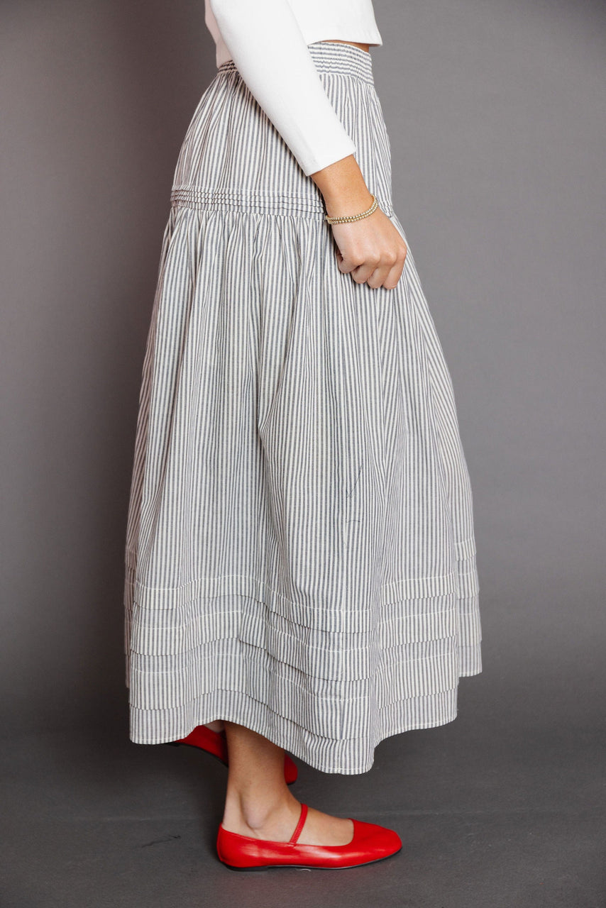 Townes Skirt in Navy