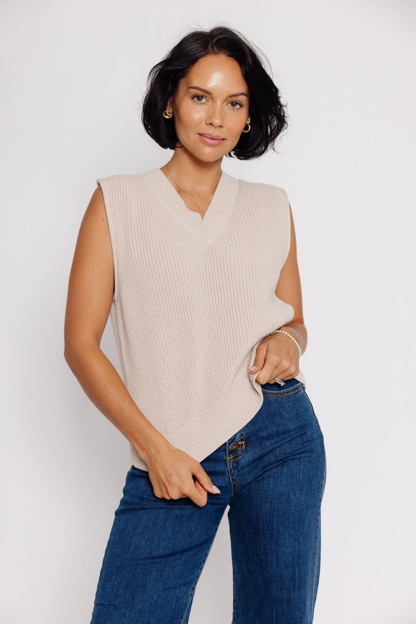 Aster Sweater Vest in Cream