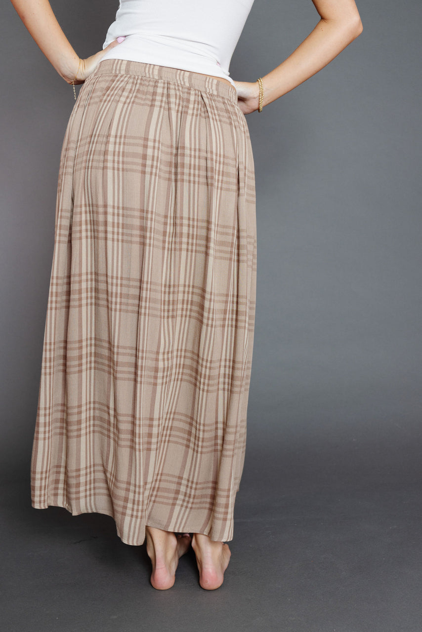 Almonde Skirt in Mocha
