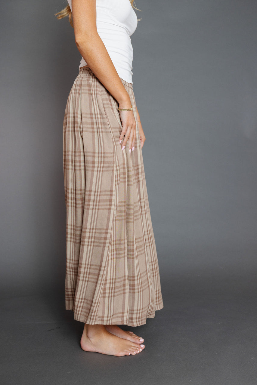 Almonde Skirt in Mocha