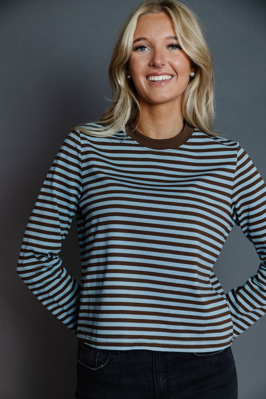 Kathleen Tee in Blue/Brown