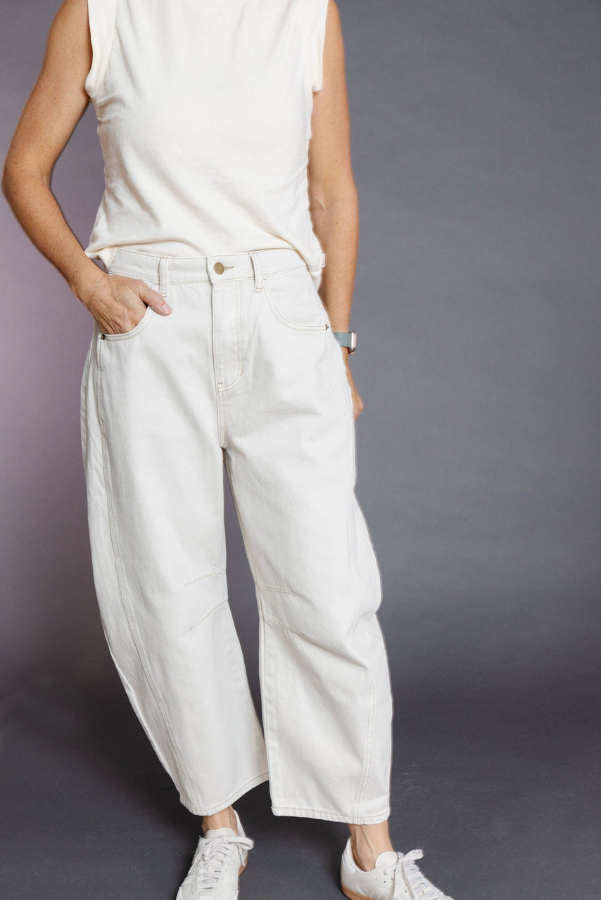Chauncey Barrel Pant in Ecru