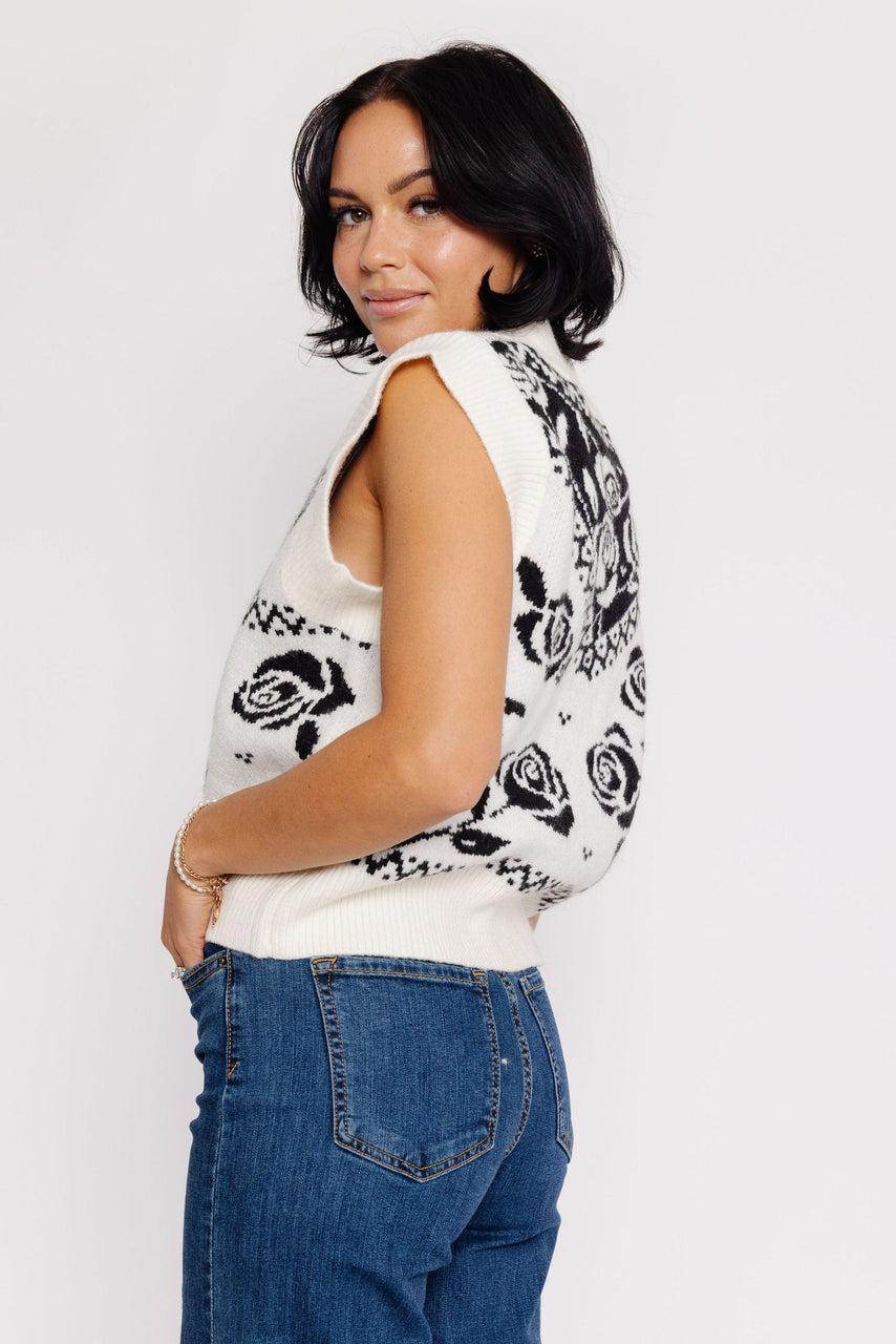 Hunter Sweater Vest in Cream