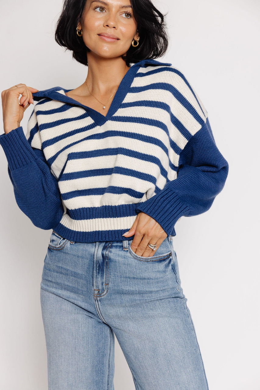 Inej Sweater in Moonlight Ocean