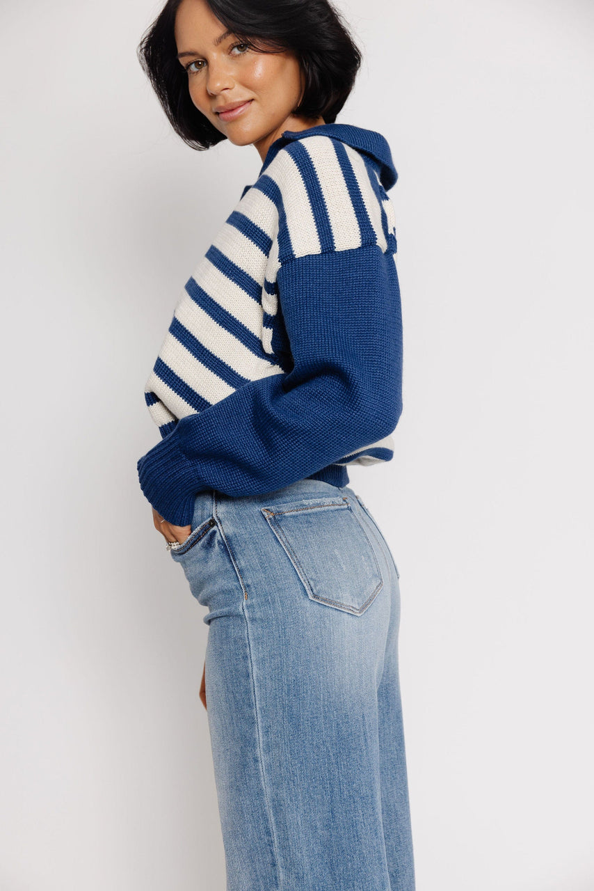 Inej Sweater in Moonlight Ocean