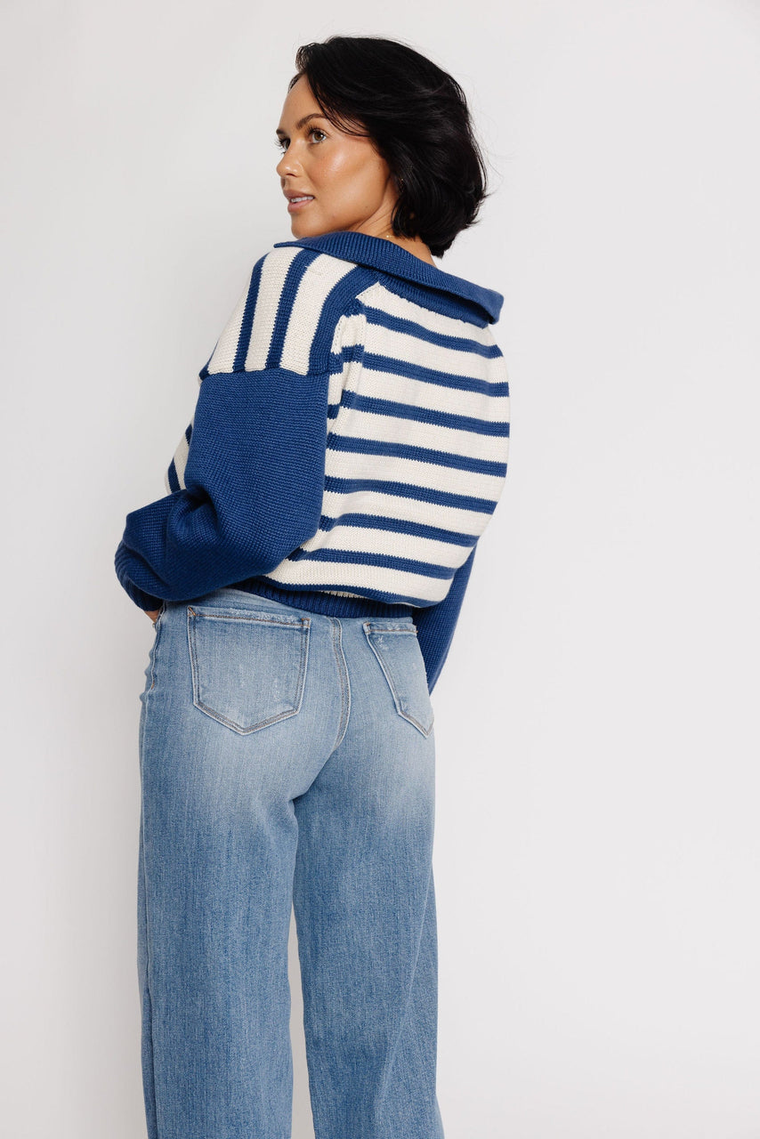 Inej Sweater in Moonlight Ocean