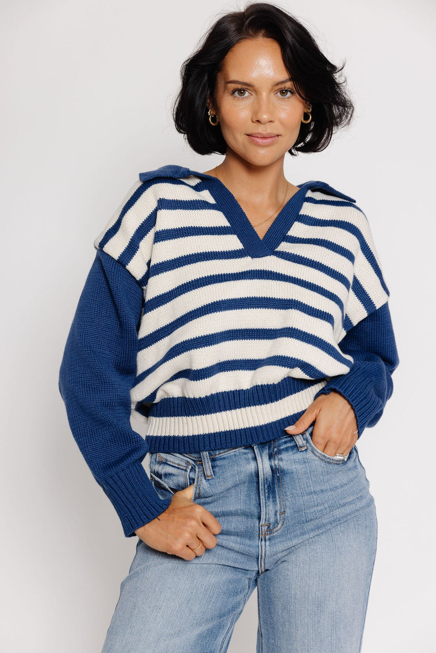Inej Sweater in Moonlight Ocean
