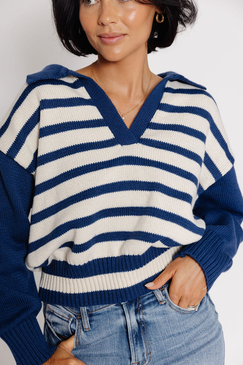 Inej Sweater in Moonlight Ocean