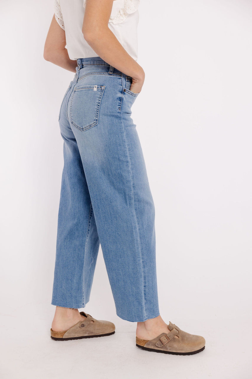 Julep Denim in Medium Light