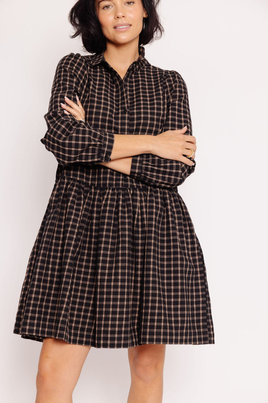 Oatley Dress in Black/Caramel Plaid