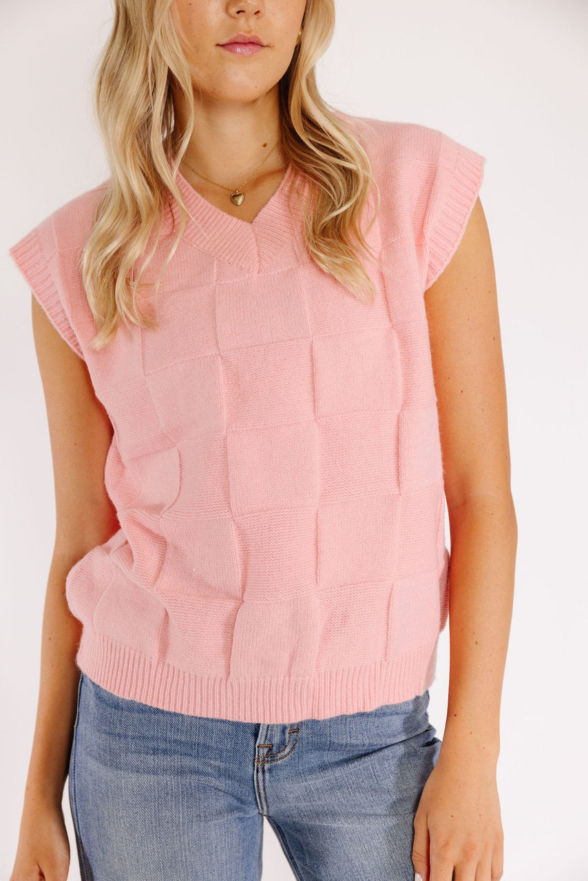 Ottis Sweater Vest in Pink