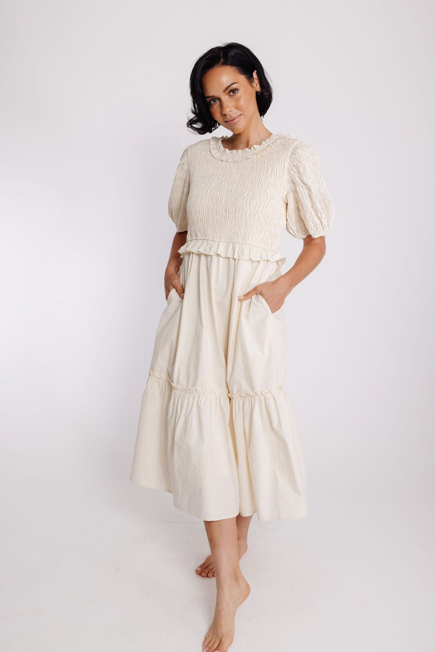 Reyes Dress in Champagne