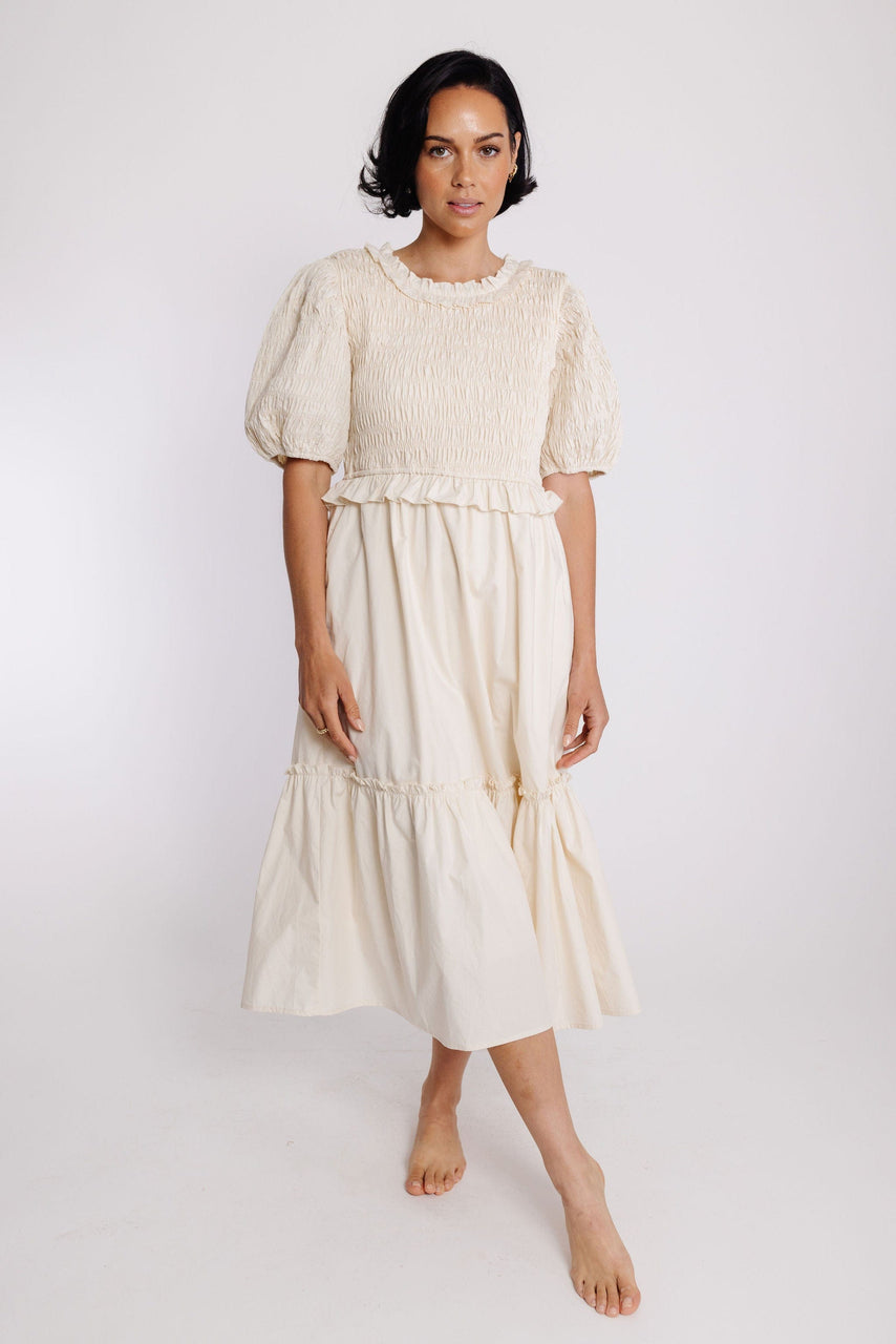 Reyes Dress in Champagne
