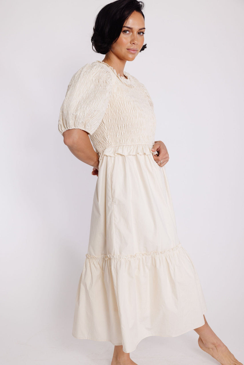 Reyes Dress in Champagne