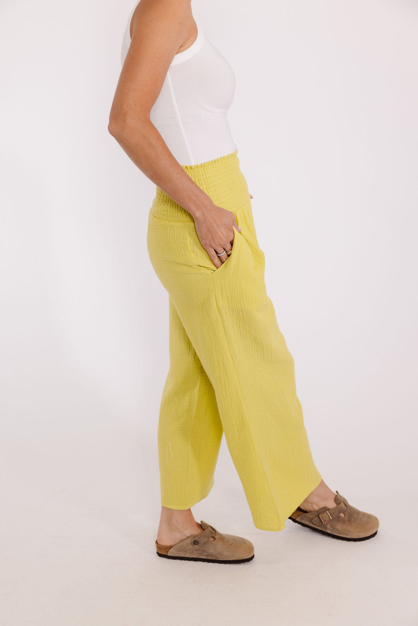 Rori Pant in Lime