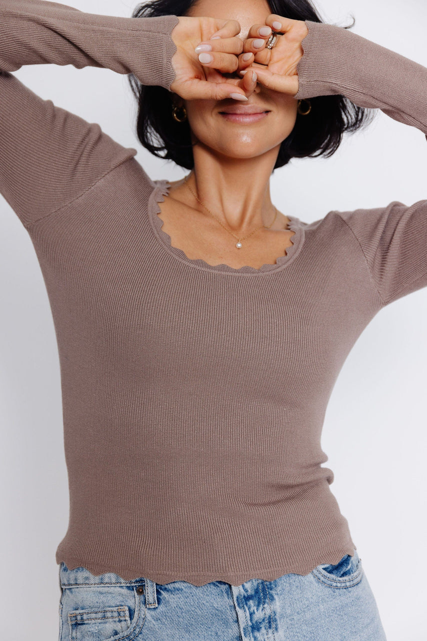 Sarah Jane Tee in Cocoa