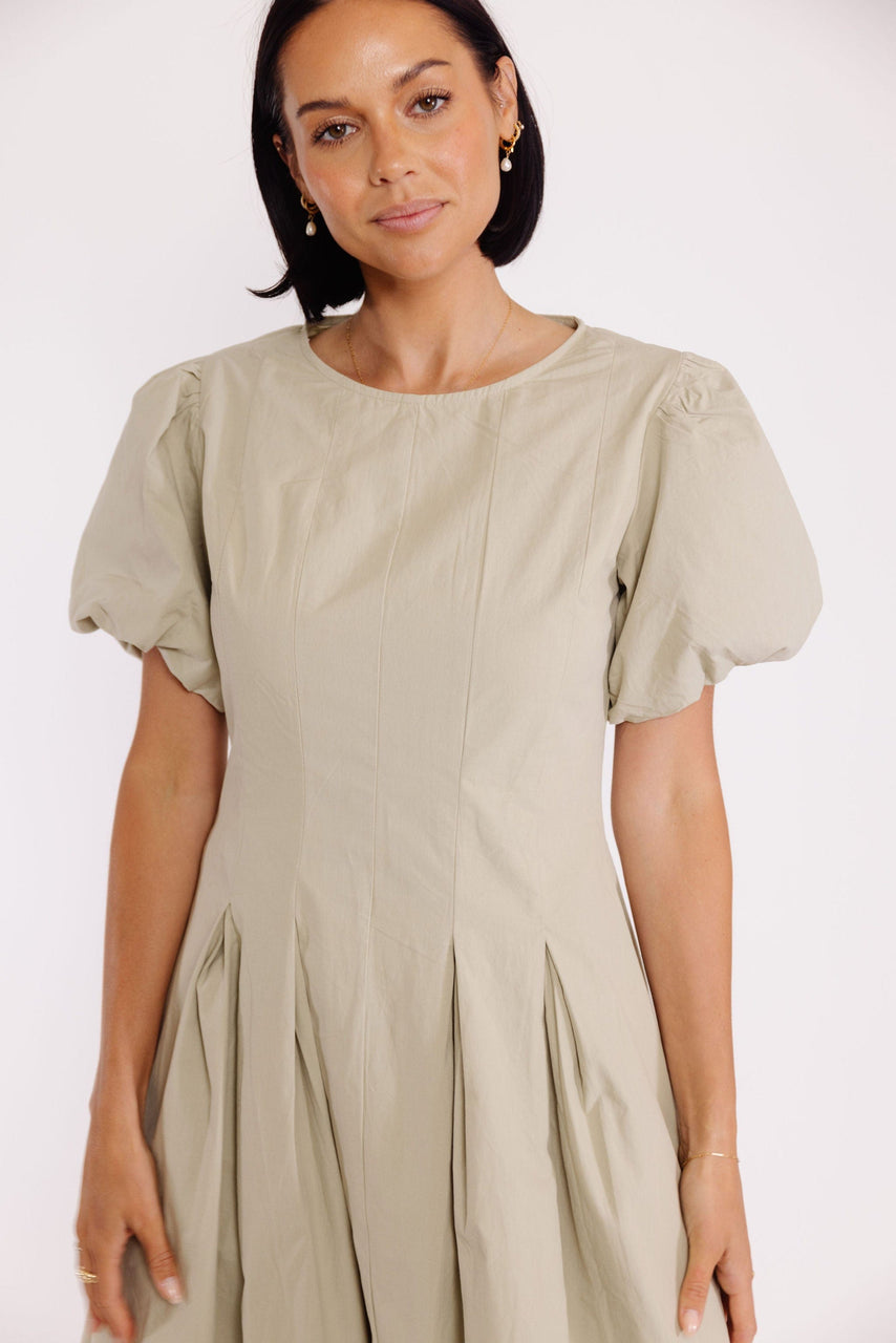 Willy Dress in Pistachio
