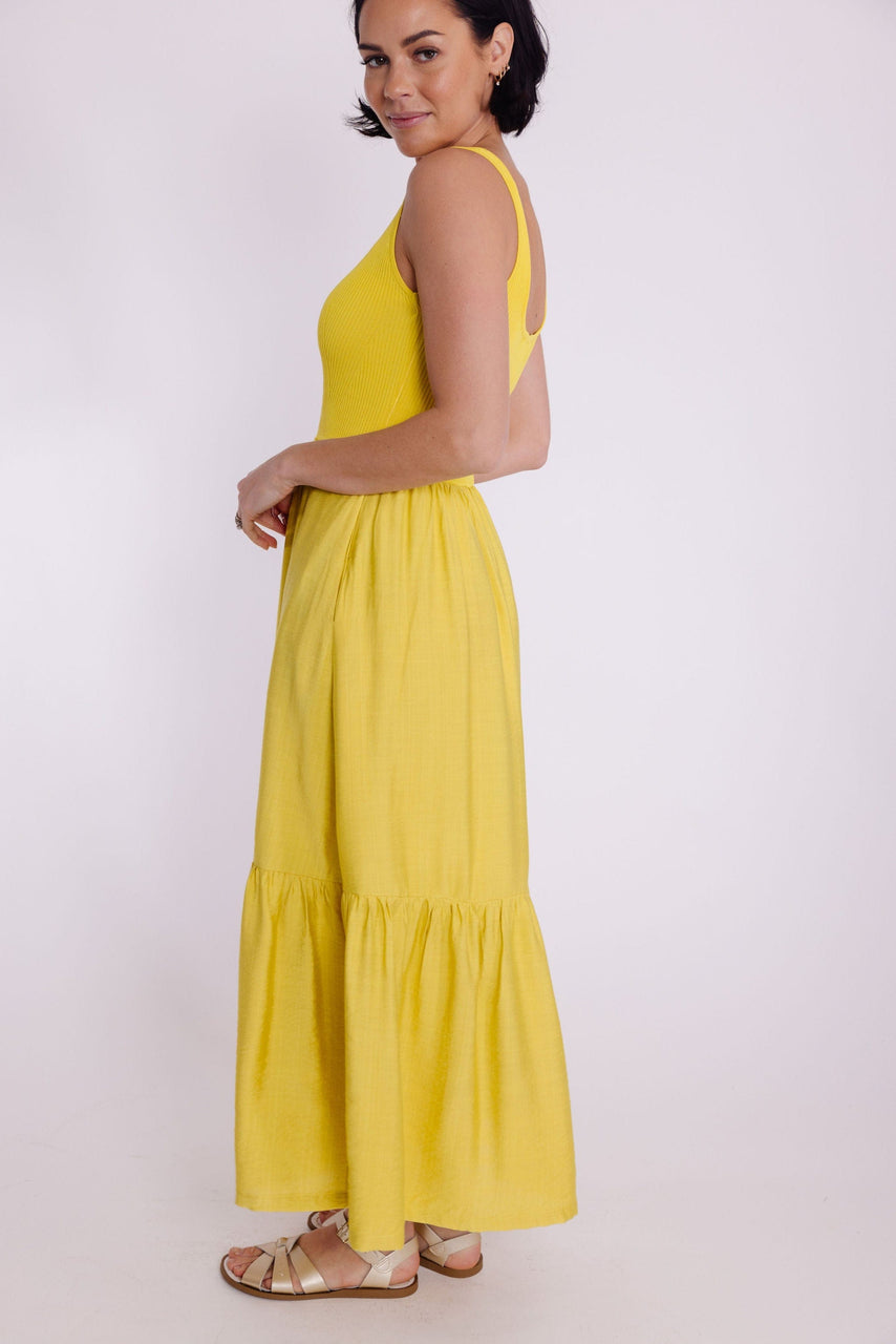 Afternoon Stroll Dress in Citron