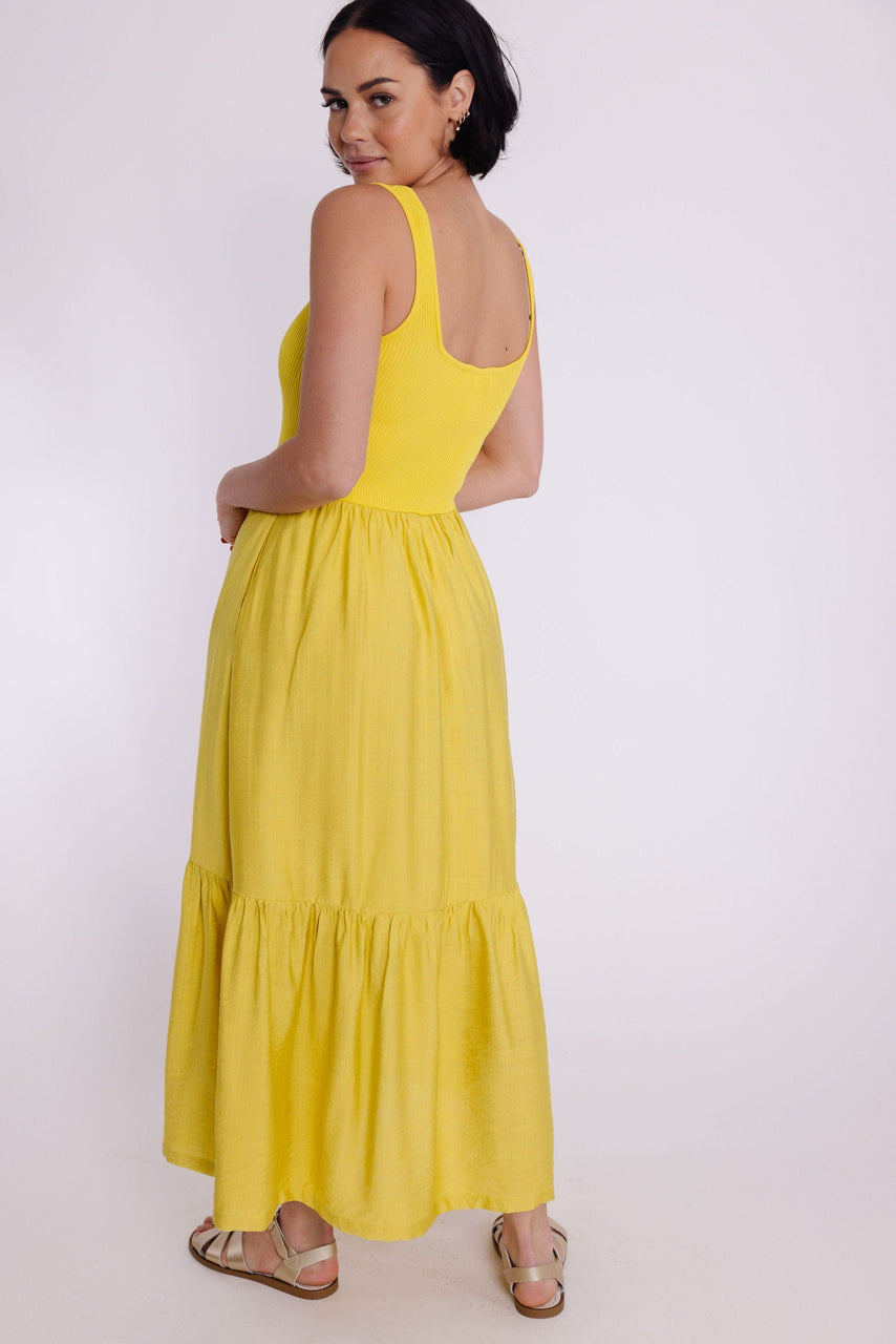 Afternoon Stroll Dress in Citron
