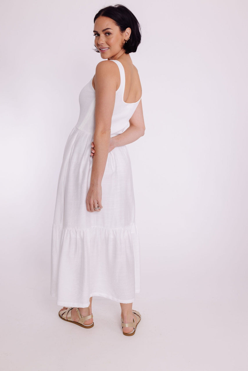 Afternoon Stroll Dress in Off White