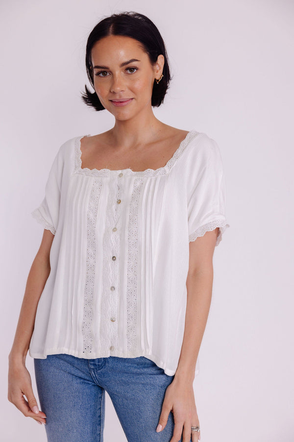 Geniece Blouse in Off White