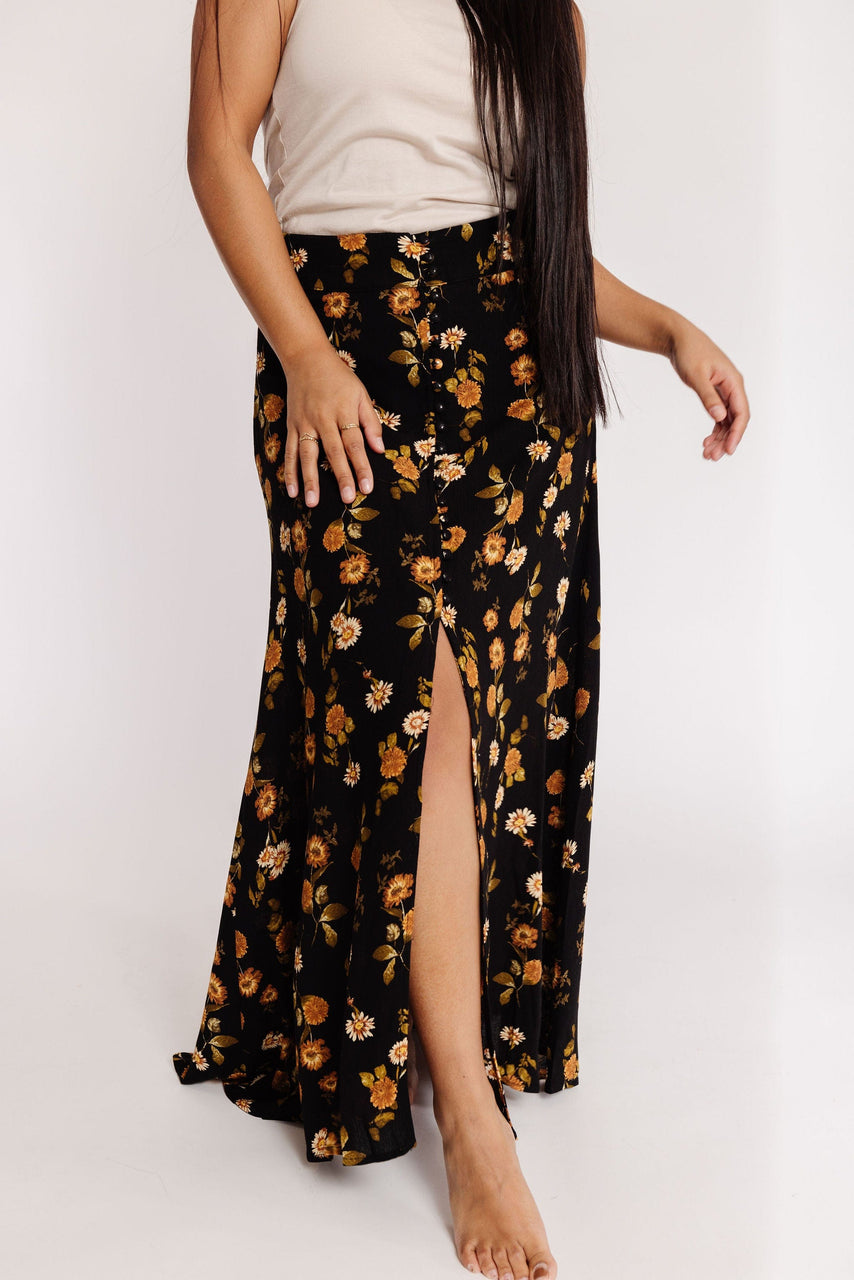 Golden Light Skirt in Black