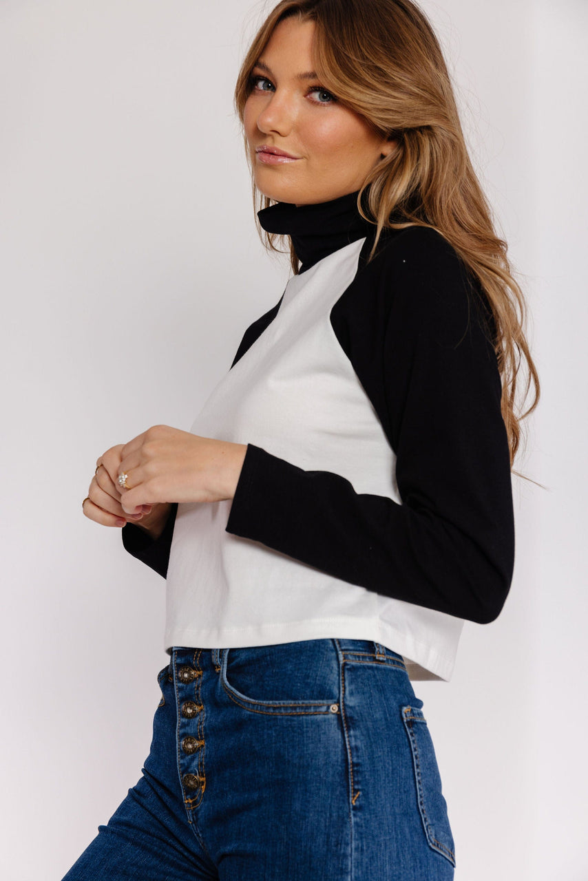 Hunt Turtleneck Tee in White