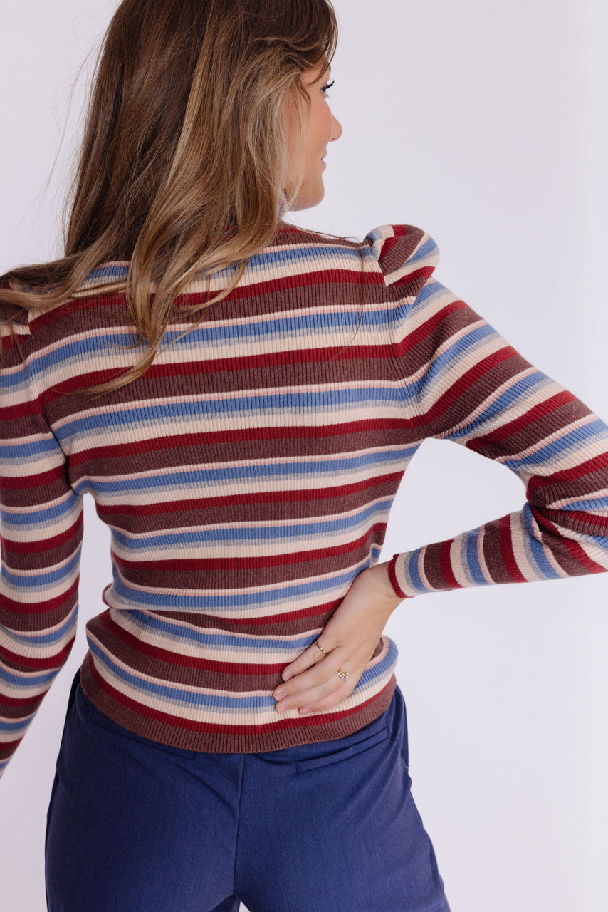 Ilyana Turtleneck Tee in Mauve Multi