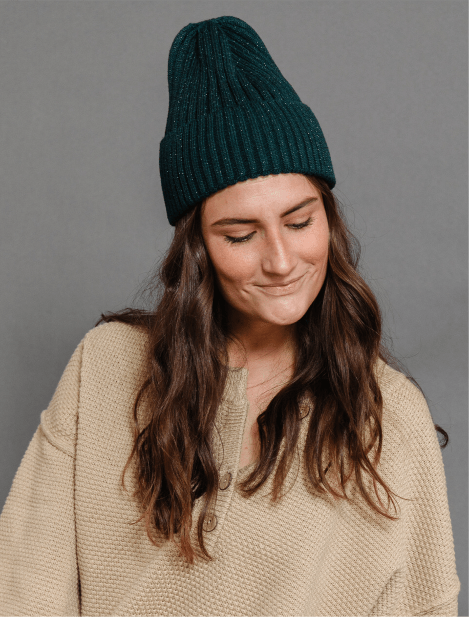 Metallic Ribbed Beanie in Hunter Green