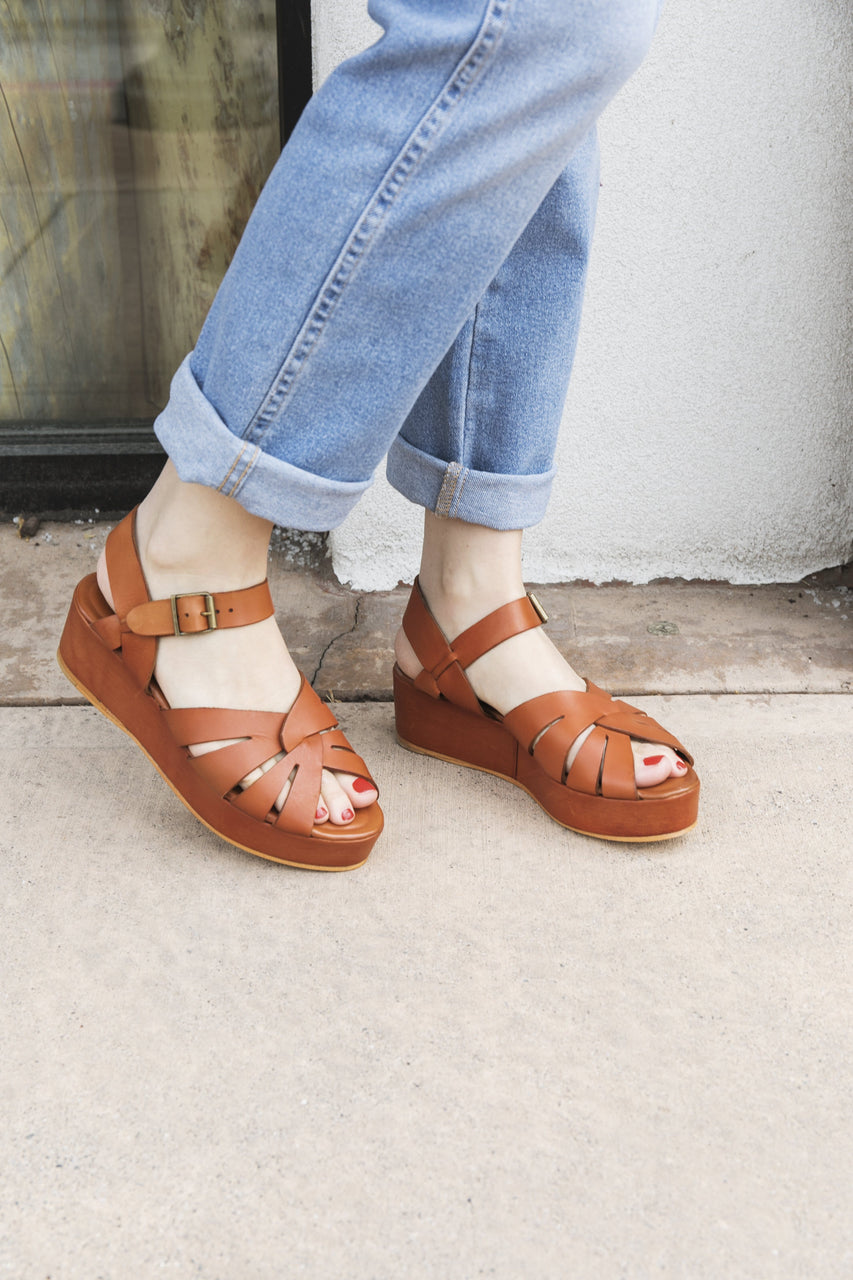 Jeffrey Campbell Tarth Sandal in Cognac
