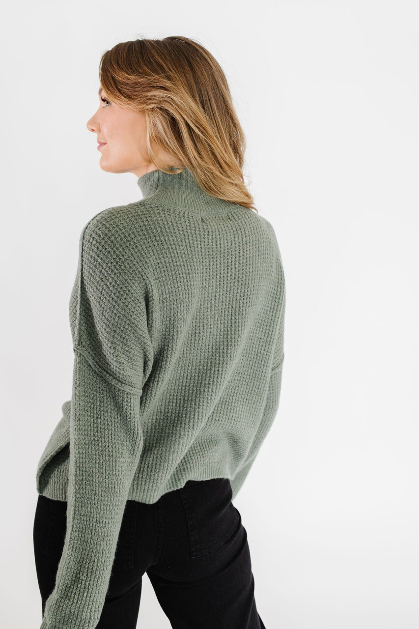 Johnny Sweater in Seagrass Green
