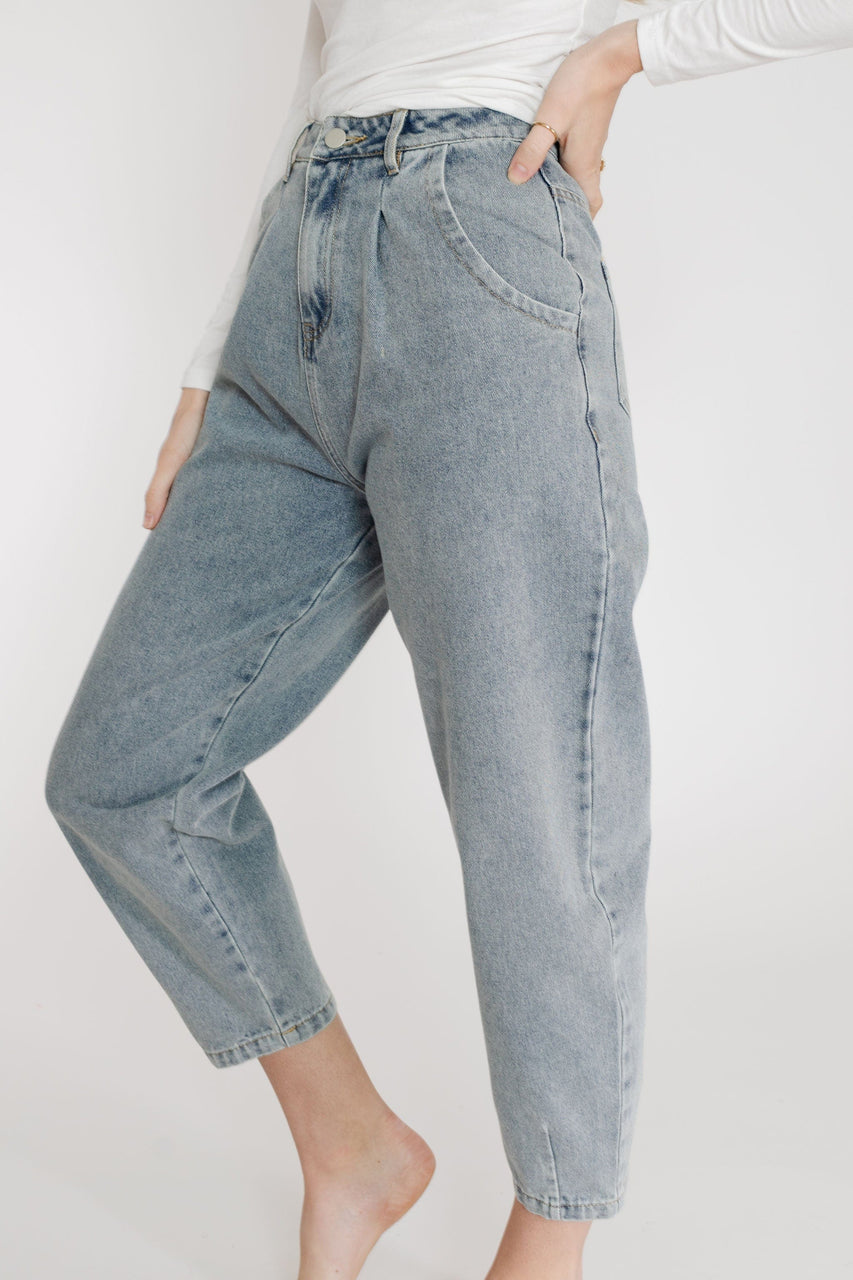 Luna Denim in Md. Wash