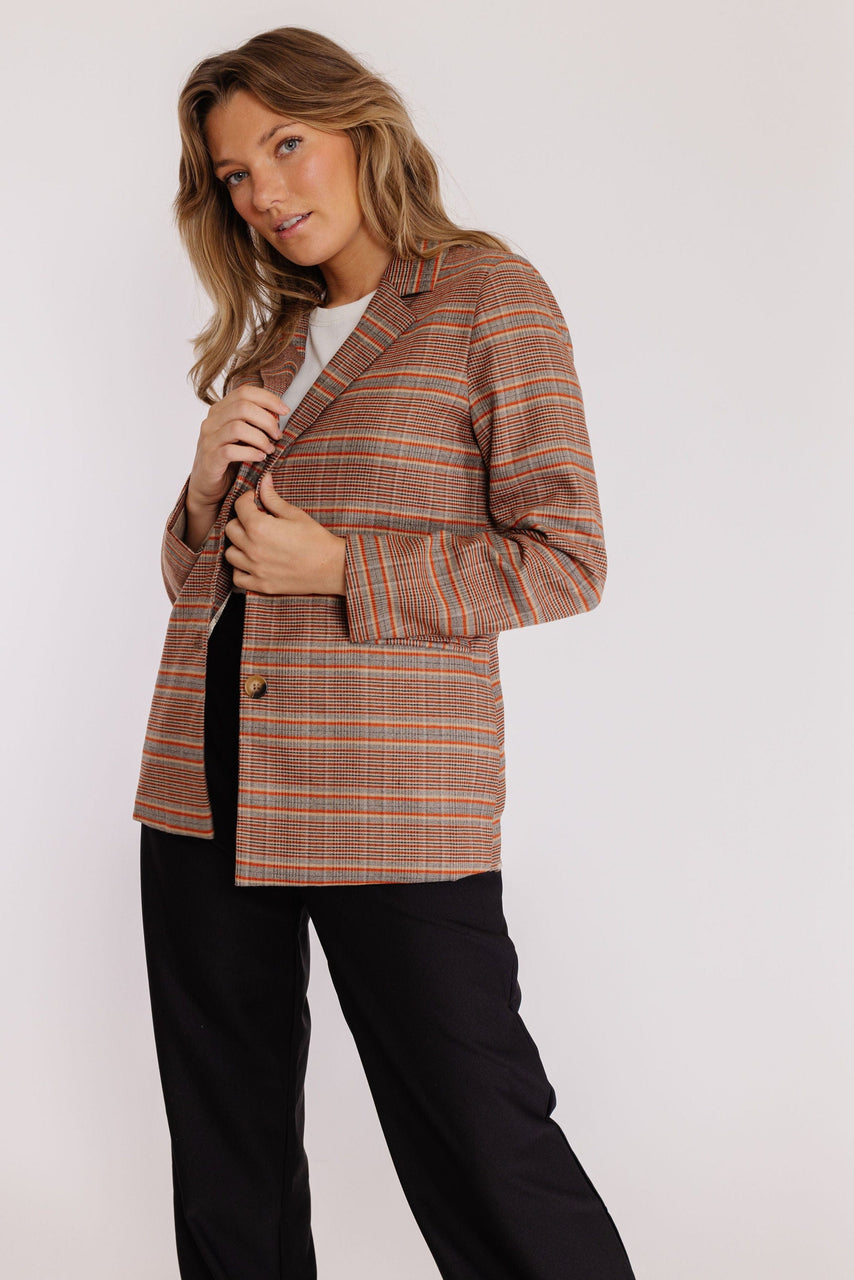 Manhattan Blazer in Rust Plaid