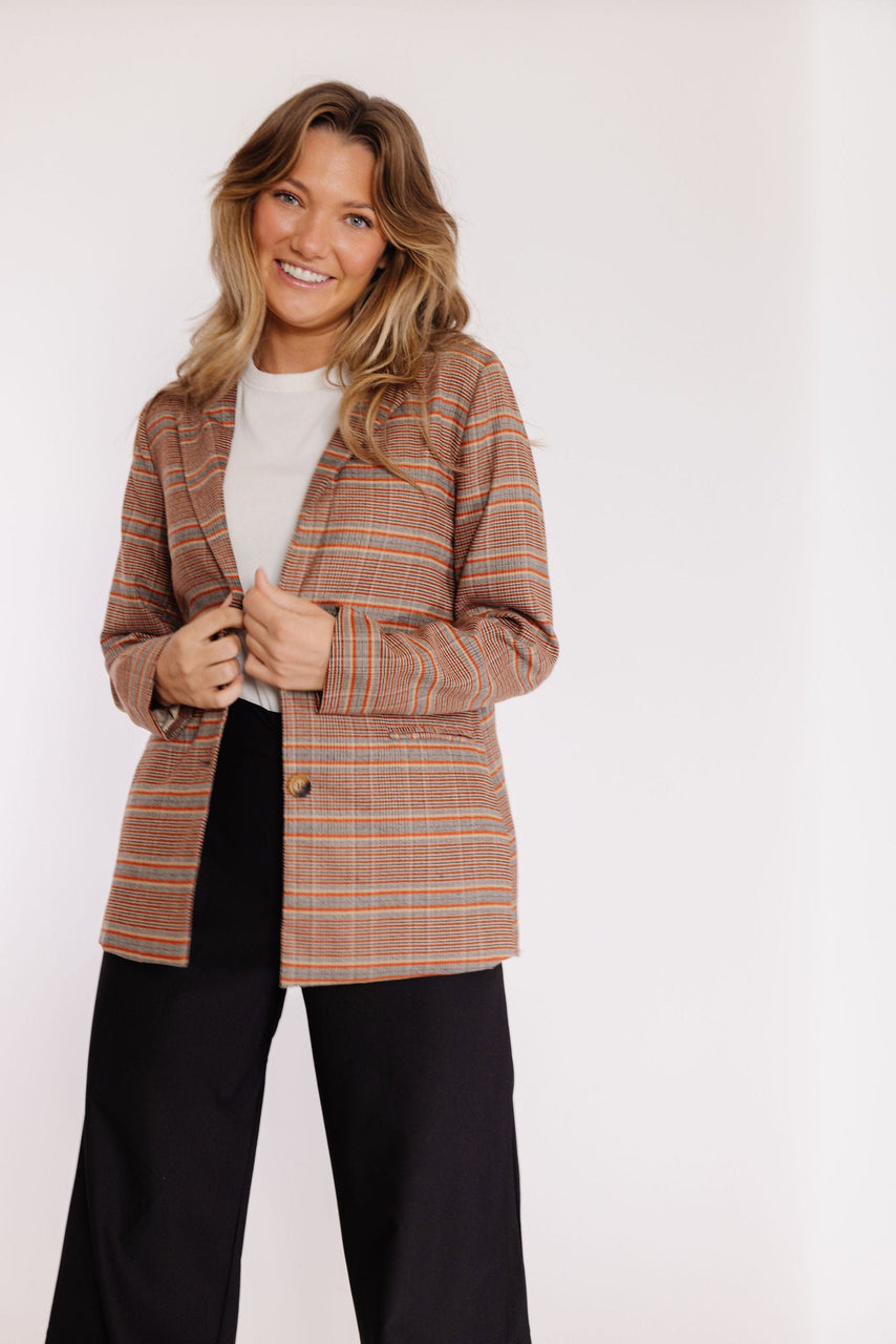 Manhattan Blazer in Rust Plaid