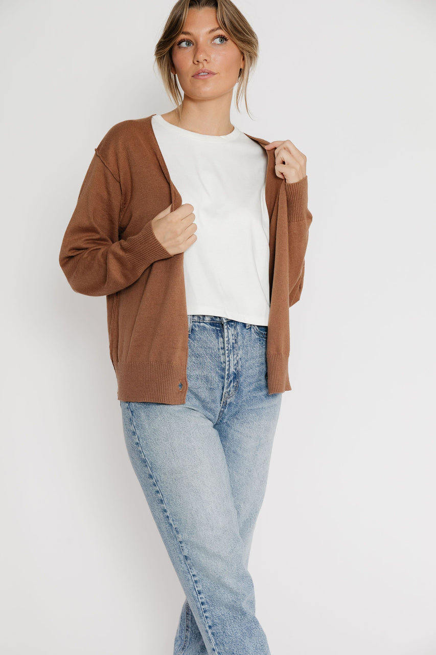 Maurice Cardigan in Camel