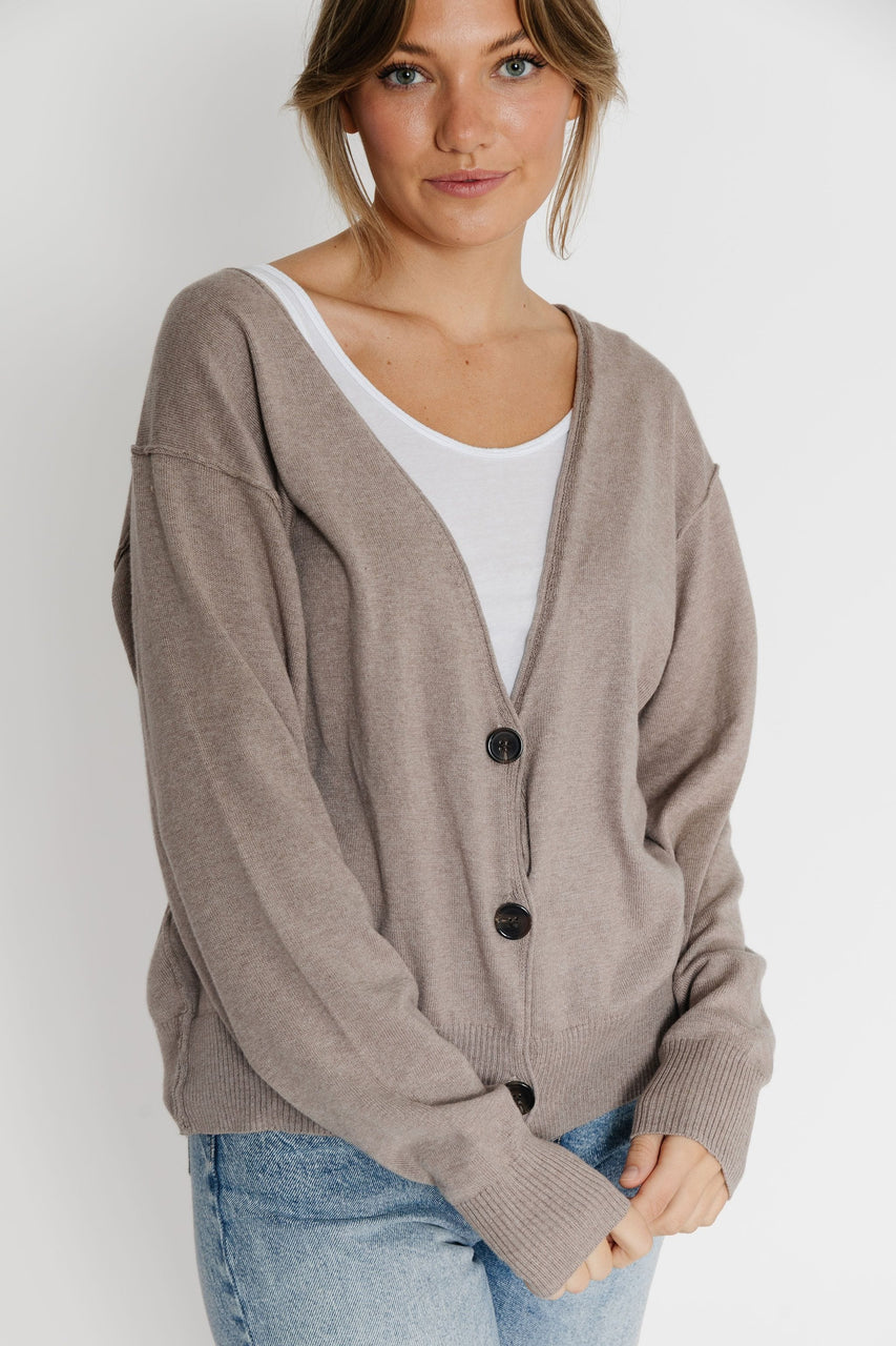 Maurice Cardigan in Mocha