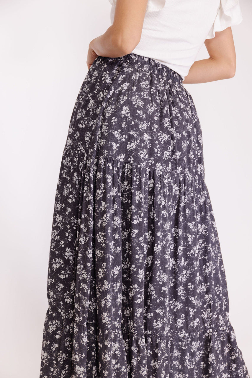 Rooster Skirt in Charcoal Floral