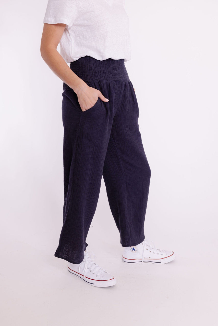 Rori Pant in Navy