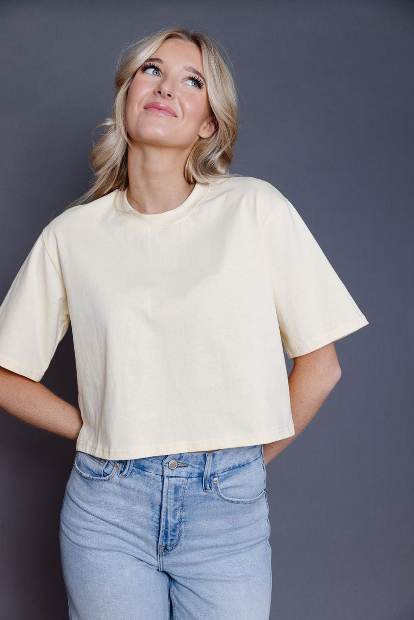 Berne Tee in Butter Yellow