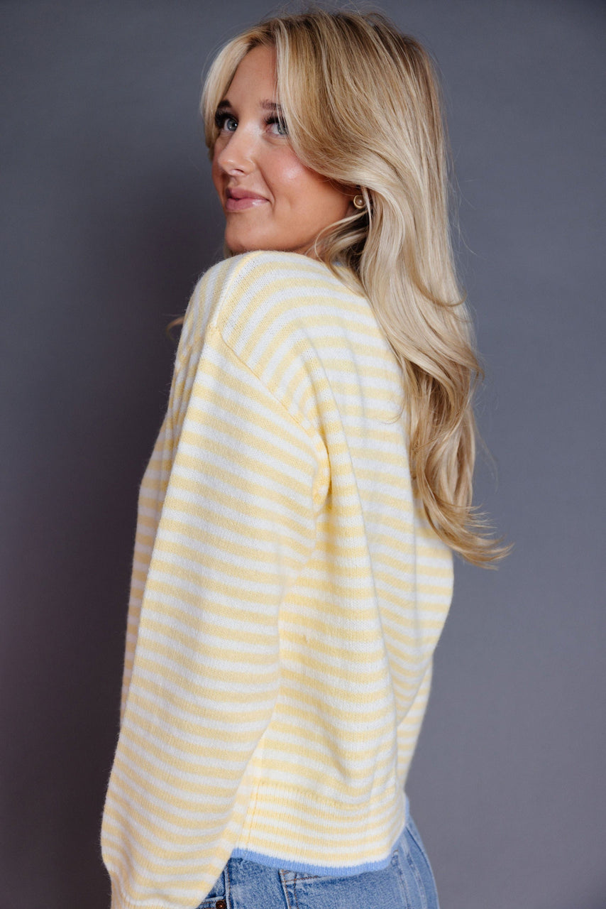 Vanna Cardigan in Daisy/Blue