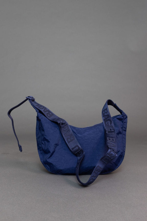 Baggu Medium Nylon Crescent Bag in Navy