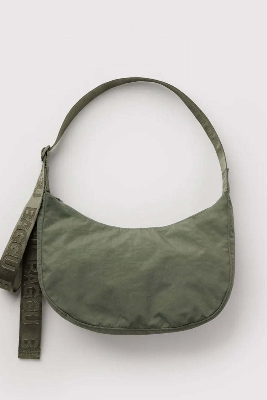Baggu Medium Nylon Crescent Bag in Caper
