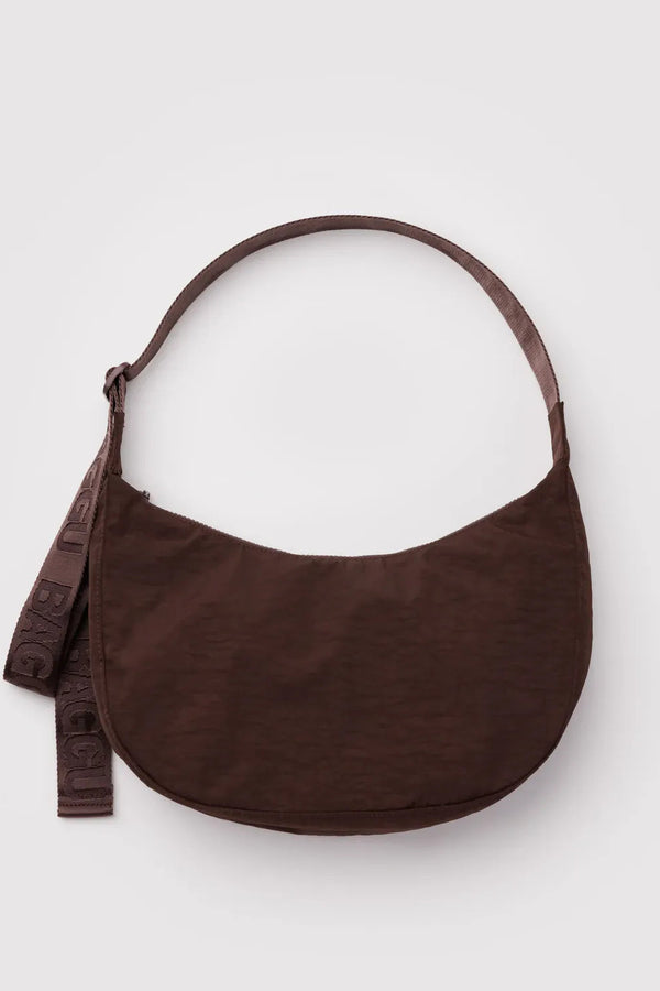 Baggu Medium Nylon Crescent Bag in Coffee