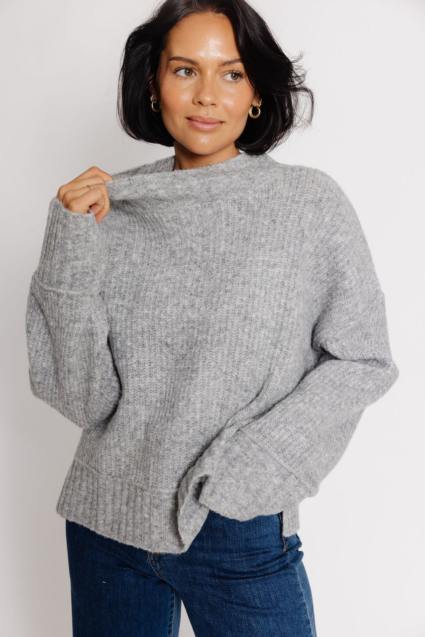 Eloise Sweater in Light Grey