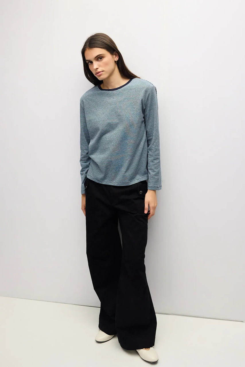 Jayleen Tee in Blue/Navy