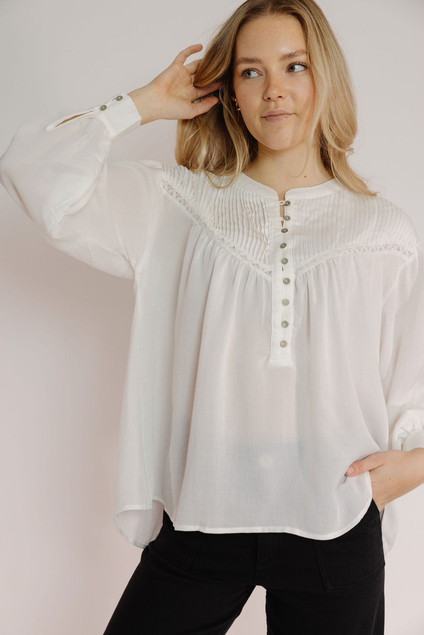 Lo Blouse in Off White