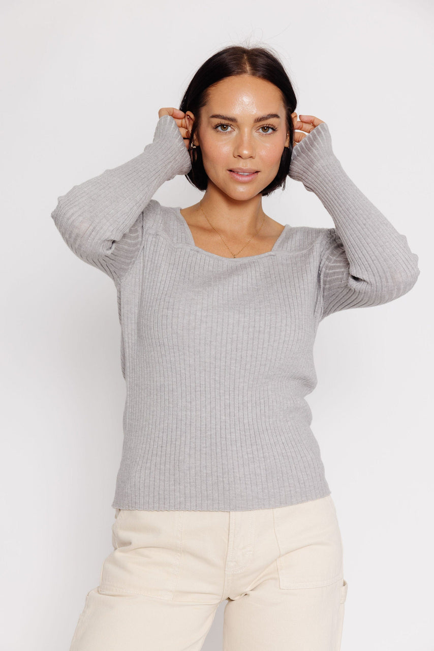 Mara Sweater in Heather Grey