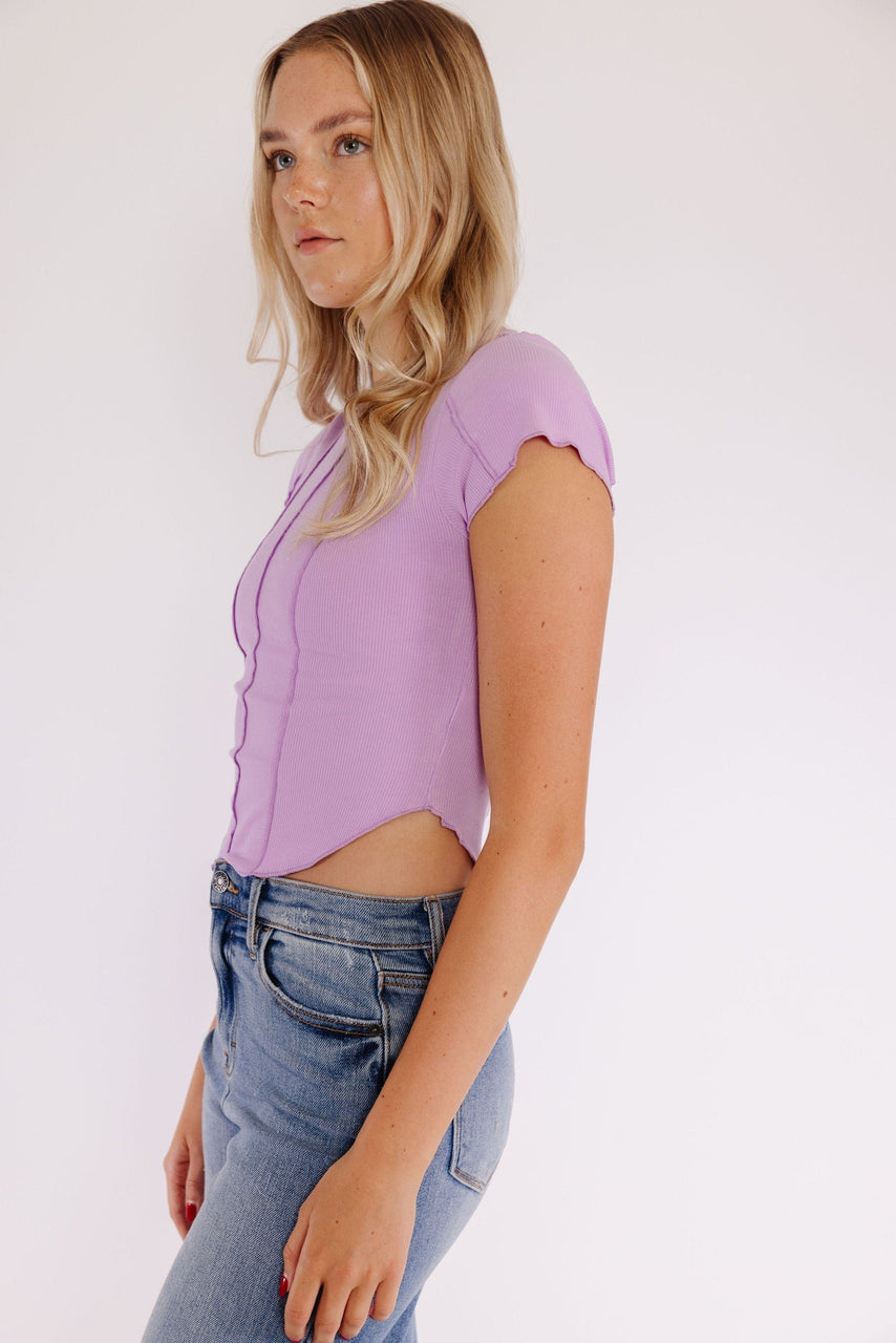 McGowan Tee in Lavender