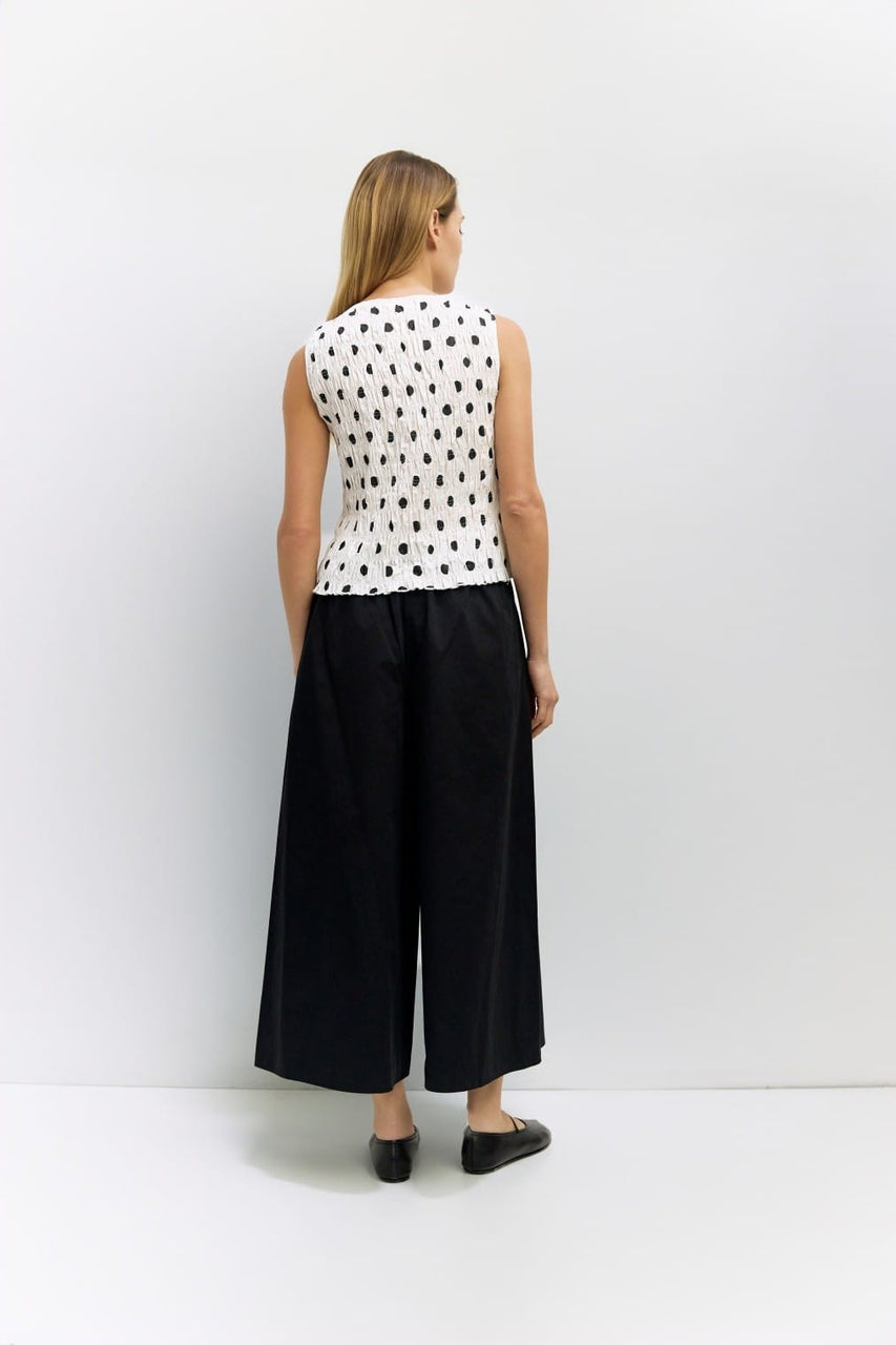 Natalie Blouse in White-Black