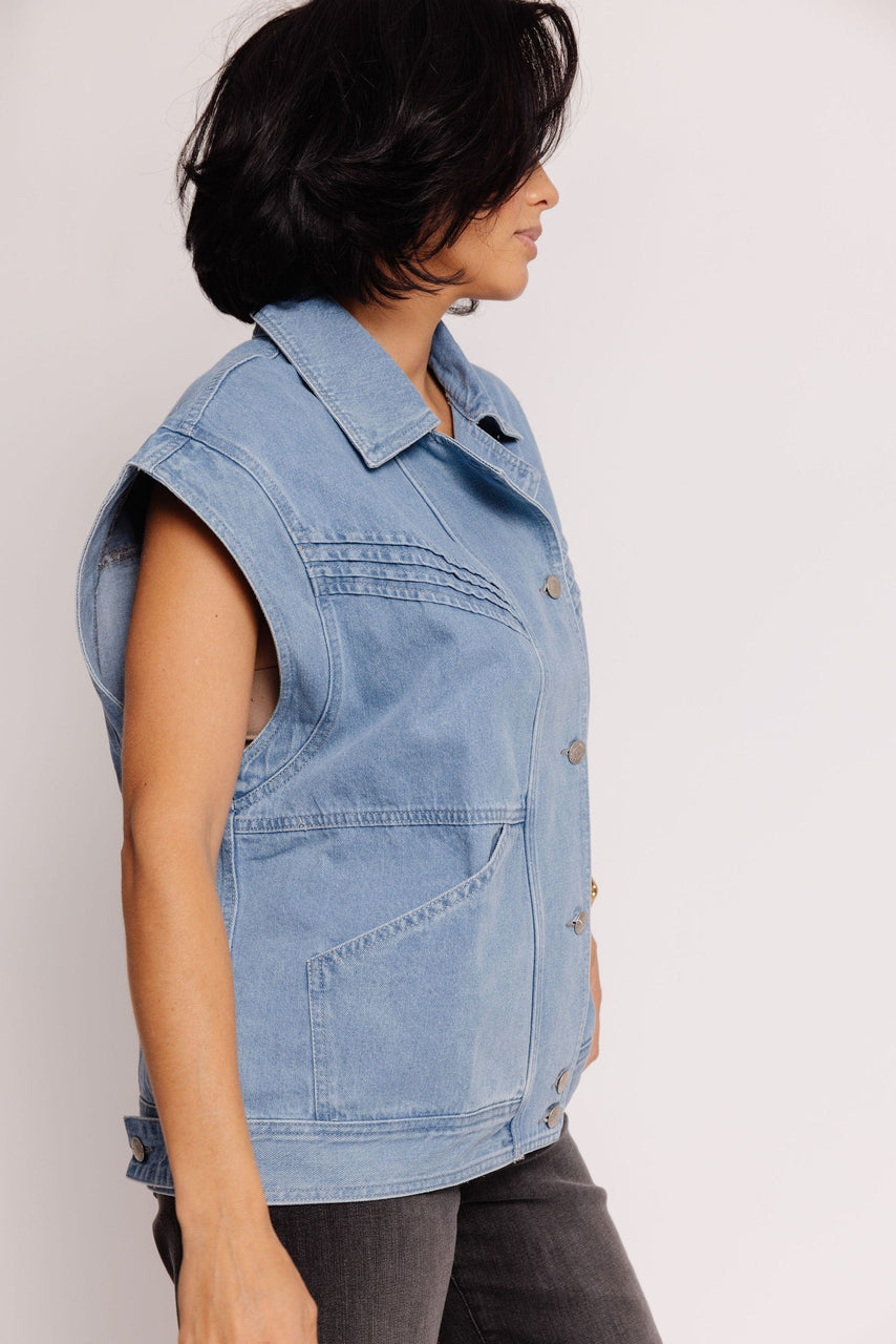 Oliver Denim Vest in Denim Blue